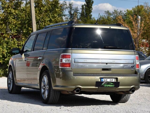 Зелений Форд Флекс, об'ємом двигуна 3.5 л та пробігом 177 тис. км за 18500 $, фото 4 на Automoto.ua