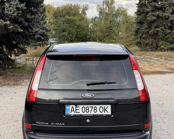 Черный Форд Focus C-Max, объемом двигателя 1.8 л и пробегом 276 тыс. км за 5200 $, фото 1 на Automoto.ua