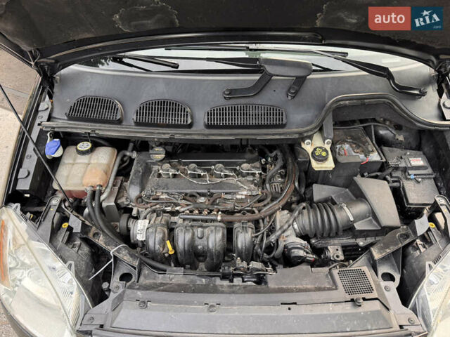 Черный Форд Focus C-Max, объемом двигателя 1.8 л и пробегом 276 тыс. км за 5200 $, фото 21 на Automoto.ua