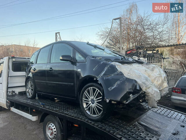 Черный Форд Focus C-Max, объемом двигателя 1.8 л и пробегом 196 тыс. км за 1999 $, фото 5 на Automoto.ua