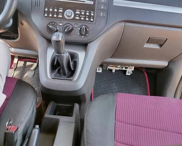 Черный Форд Focus C-Max, объемом двигателя 1.8 л и пробегом 213 тыс. км за 4000 $, фото 13 на Automoto.ua