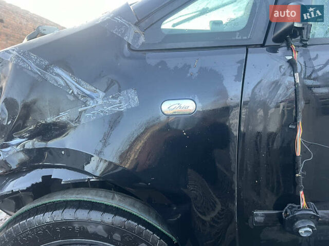 Черный Форд Focus C-Max, объемом двигателя 1.8 л и пробегом 167 тыс. км за 2499 $, фото 8 на Automoto.ua