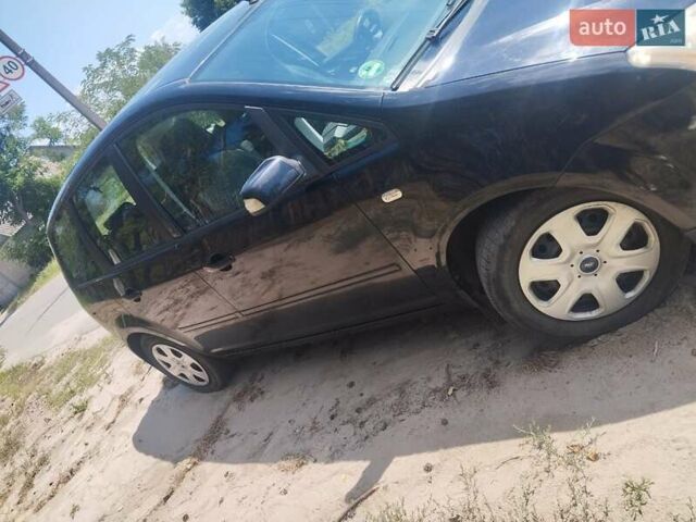 Черный Форд Focus C-Max, объемом двигателя 1.8 л и пробегом 190 тыс. км за 5500 $, фото 1 на Automoto.ua