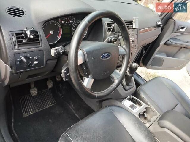Черный Форд Focus C-Max, объемом двигателя 1.8 л и пробегом 190 тыс. км за 5500 $, фото 3 на Automoto.ua
