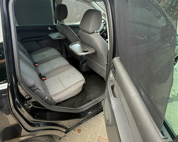 Черный Форд Focus C-Max, объемом двигателя 1.6 л и пробегом 232 тыс. км за 4350 $, фото 16 на Automoto.ua