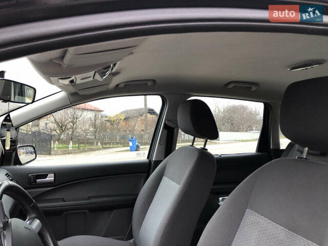 Чорний Форд Focus C-Max, об'ємом двигуна 1.6 л та пробігом 223 тис. км за 5200 $, фото 12 на Automoto.ua