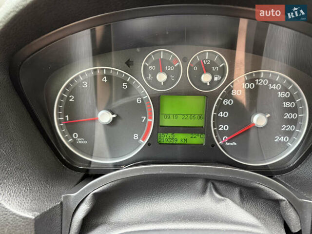 Черный Форд Focus C-Max, объемом двигателя 1.6 л и пробегом 219 тыс. км за 5900 $, фото 10 на Automoto.ua