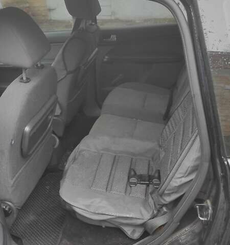 Черный Форд Focus C-Max, объемом двигателя 1.8 л и пробегом 350 тыс. км за 3500 $, фото 12 на Automoto.ua