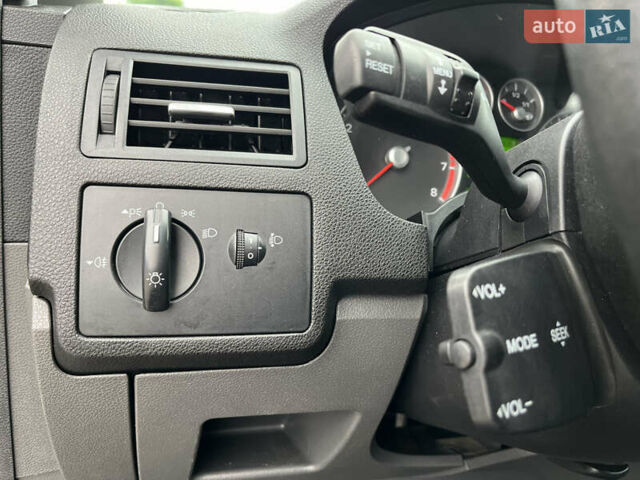 Чорний Форд Focus C-Max, об'ємом двигуна 1.8 л та пробігом 217 тис. км за 4400 $, фото 27 на Automoto.ua