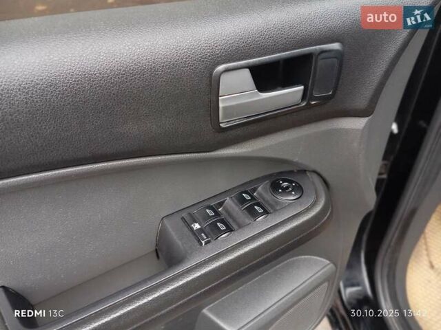 Форд Focus C-Max 2006 в Ровно на Automoto.ua Черный Форд Focus C-Max, объемом двигателя 1.56 л и пробегом 264 тыс. км за 4600 $, фото 10 на Automoto.ua