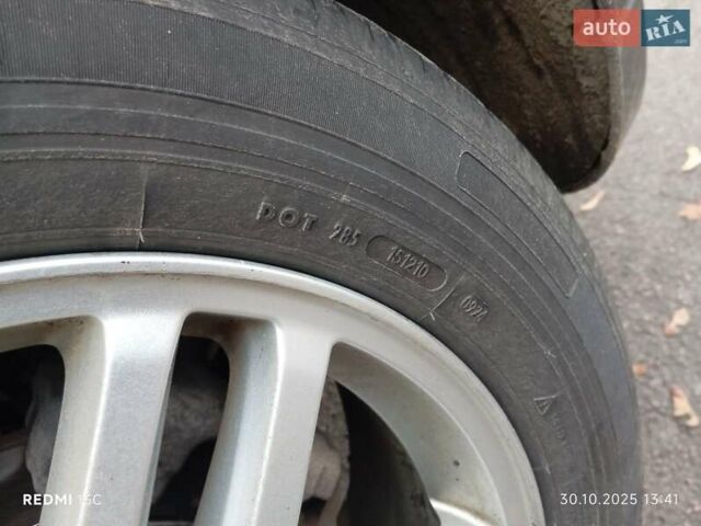 Форд Focus C-Max 2006 в Ровно на Automoto.ua Черный Форд Focus C-Max, объемом двигателя 1.56 л и пробегом 264 тыс. км за 4600 $, фото 9 на Automoto.ua