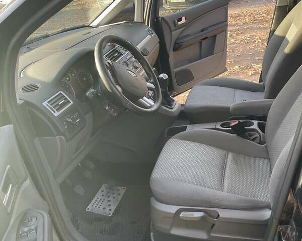 Черный Форд Focus C-Max, объемом двигателя 1.6 л и пробегом 256 тыс. км за 4400 $, фото 5 на Automoto.ua