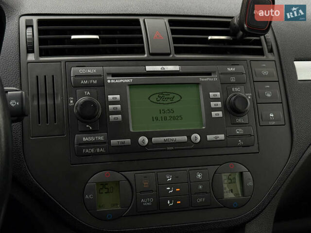 Черный Форд Focus C-Max, объемом двигателя 1.6 л и пробегом 225 тыс. км за 5700 $, фото 29 на Automoto.ua
