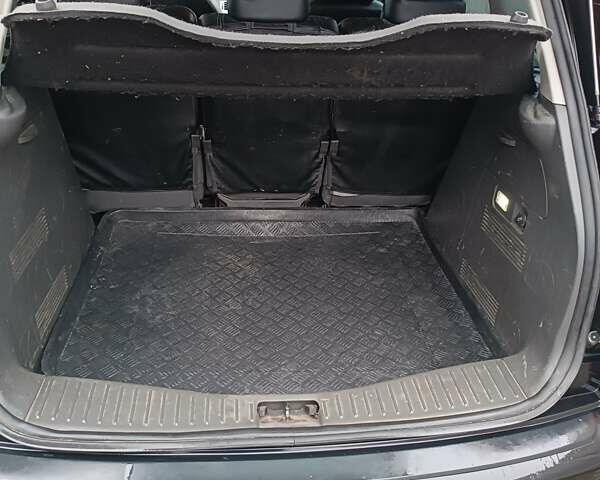 Черный Форд Focus C-Max, объемом двигателя 1.75 л и пробегом 243 тыс. км за 5200 $, фото 10 на Automoto.ua