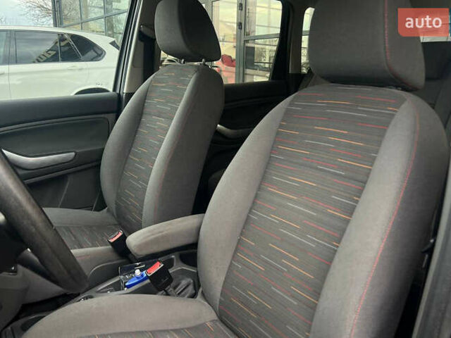 Черный Форд Focus C-Max, объемом двигателя 2 л и пробегом 188 тыс. км за 6500 $, фото 10 на Automoto.ua