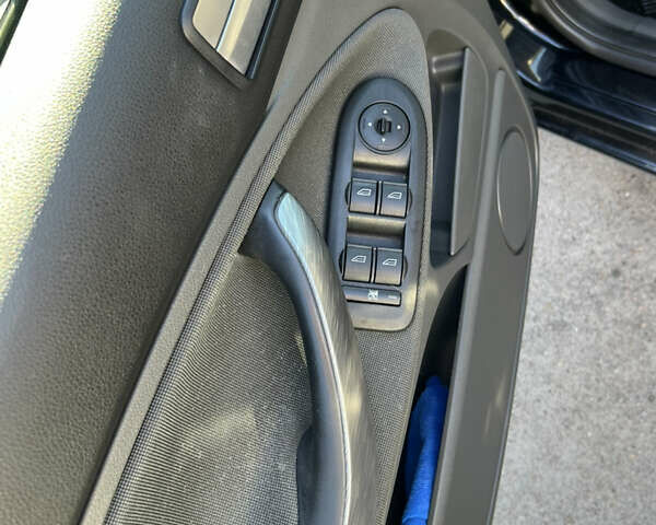 Черный Форд Focus C-Max, объемом двигателя 1.8 л и пробегом 170 тыс. км за 7300 $, фото 6 на Automoto.ua