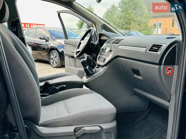 Черный Форд Focus C-Max, объемом двигателя 1.6 л и пробегом 217 тыс. км за 5700 $, фото 28 на Automoto.ua