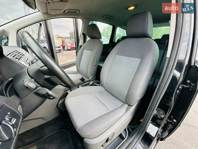 Черный Форд Focus C-Max, объемом двигателя 1.6 л и пробегом 217 тыс. км за 5700 $, фото 33 на Automoto.ua