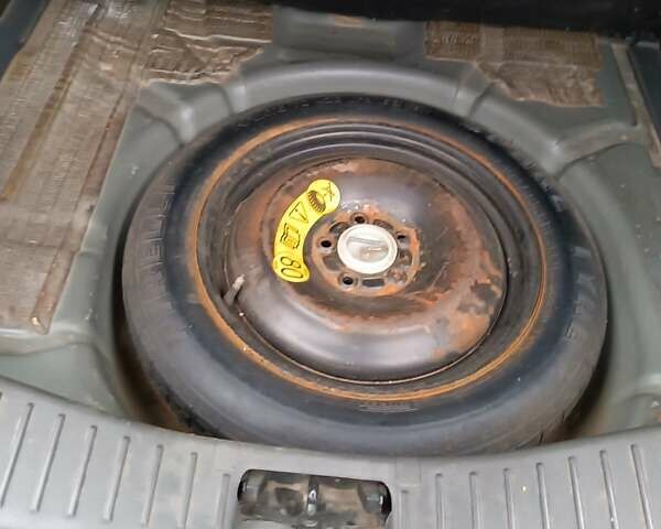 Черный Форд Focus C-Max, объемом двигателя 1.75 л и пробегом 243 тыс. км за 5200 $, фото 11 на Automoto.ua