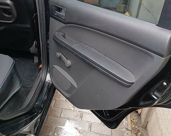 Черный Форд Focus C-Max, объемом двигателя 1.75 л и пробегом 243 тыс. км за 5200 $, фото 8 на Automoto.ua