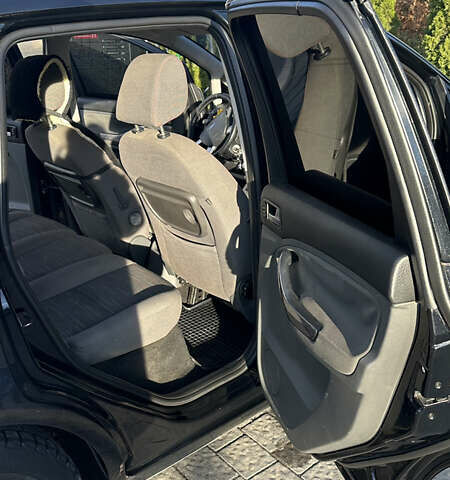 Форд Focus C-Max 2007 в Надворной на Automoto.ua Черный Форд Focus C-Max, объемом двигателя 1.6 л и пробегом 298 тыс. км за 4700 $, фото 11 на Automoto.ua