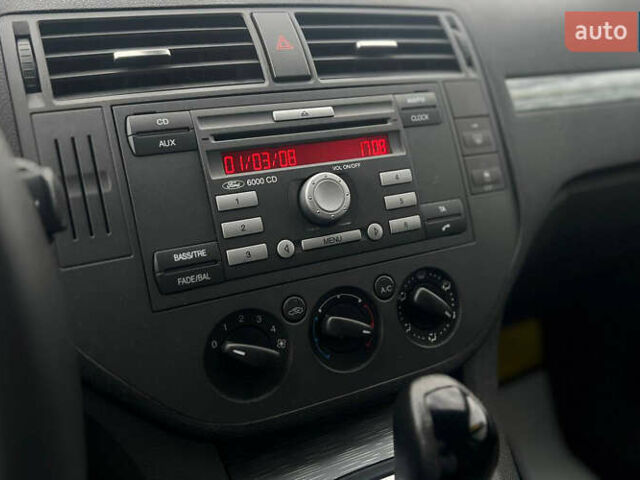 Черный Форд Focus C-Max, объемом двигателя 2 л и пробегом 188 тыс. км за 6500 $, фото 16 на Automoto.ua