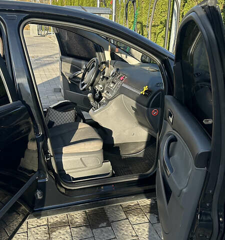 Форд Focus C-Max 2007 в Надворной на Automoto.ua Черный Форд Focus C-Max, объемом двигателя 1.6 л и пробегом 298 тыс. км за 4700 $, фото 10 на Automoto.ua