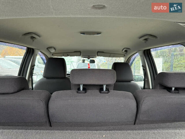 Черный Форд Focus C-Max, объемом двигателя 1.6 л и пробегом 188 тыс. км за 6199 $, фото 31 на Automoto.ua