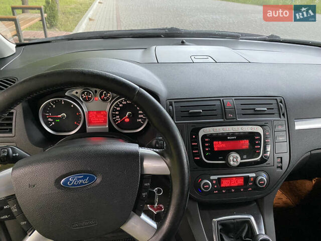 Черный Форд Focus C-Max, объемом двигателя 1.8 л и пробегом 270 тыс. км за 5350 $, фото 58 на Automoto.ua