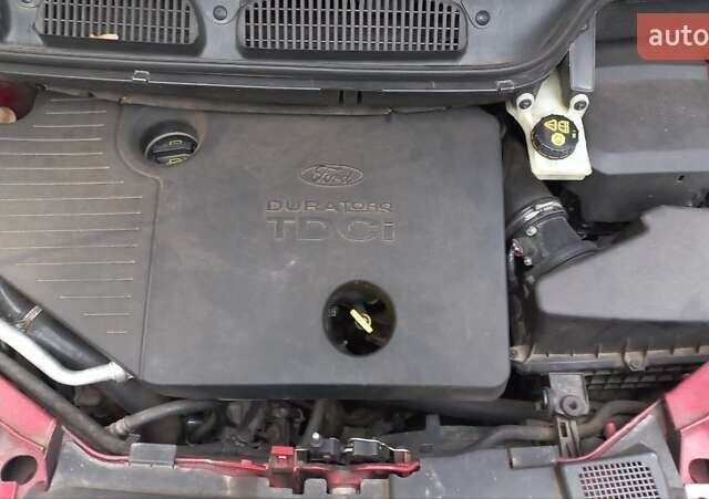 Червоний Форд Focus C-Max, об'ємом двигуна 1.8 л та пробігом 182 тис. км за 6800 $, фото 14 на Automoto.ua