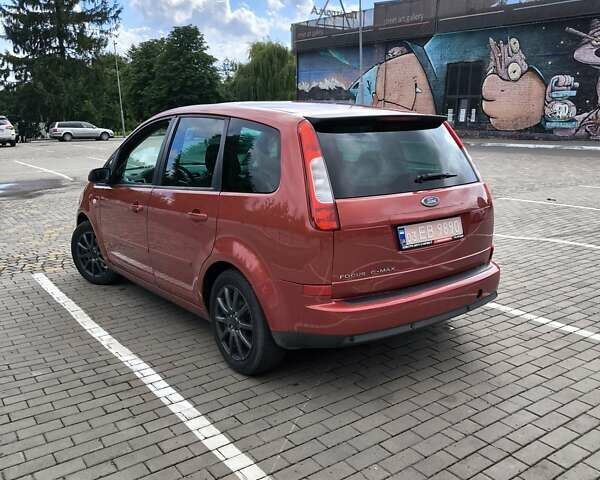 Красный Форд Focus C-Max, объемом двигателя 1.8 л и пробегом 218 тыс. км за 4000 $, фото 5 на Automoto.ua