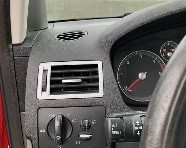 Червоний Форд Focus C-Max, об'ємом двигуна 1.8 л та пробігом 182 тис. км за 6800 $, фото 16 на Automoto.ua