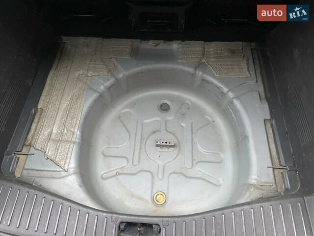 Форд Focus C-Max, объемом двигателя 1.8 л и пробегом 275 тыс. км за 4500 $, фото 18 на Automoto.ua