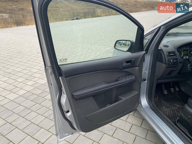 Форд Focus C-Max, объемом двигателя 1.8 л и пробегом 275 тыс. км за 4500 $, фото 11 на Automoto.ua