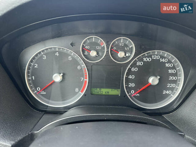 Форд Focus C-Max, объемом двигателя 1.8 л и пробегом 142 тыс. км за 4500 $, фото 10 на Automoto.ua