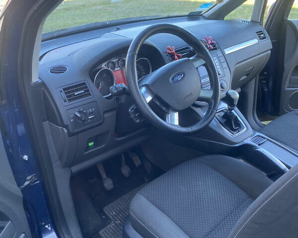 Форд Focus C-Max, объемом двигателя 1.6 л и пробегом 260 тыс. км за 5600 $, фото 3 на Automoto.ua