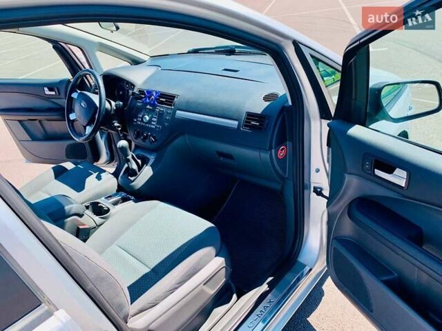 Форд Focus C-Max, объемом двигателя 1.6 л и пробегом 125 тыс. км за 5200 $, фото 14 на Automoto.ua