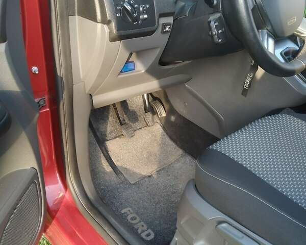 Форд Focus C-Max, объемом двигателя 1.6 л и пробегом 209 тыс. км за 5000 $, фото 38 на Automoto.ua