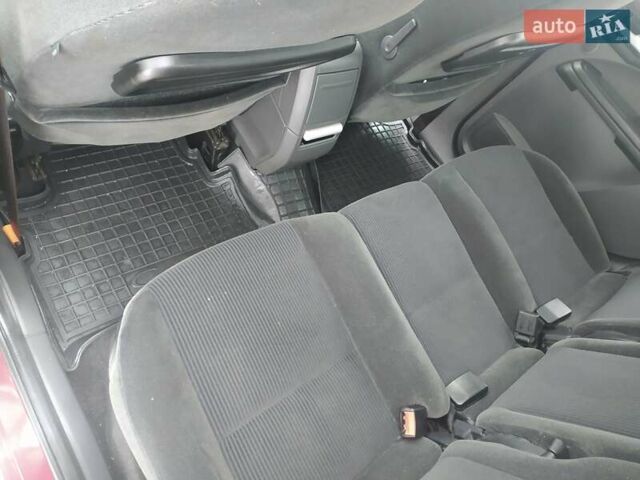 Форд Focus C-Max, объемом двигателя 2 л и пробегом 194 тыс. км за 5650 $, фото 7 на Automoto.ua