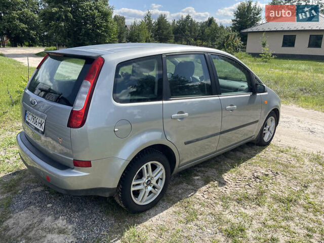 Серый Форд Focus C-Max, объемом двигателя 1.8 л и пробегом 280 тыс. км за 4300 $, фото 2 на Automoto.ua