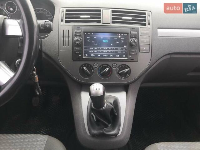 Серый Форд Focus C-Max, объемом двигателя 1.6 л и пробегом 320 тыс. км за 5200 $, фото 11 на Automoto.ua