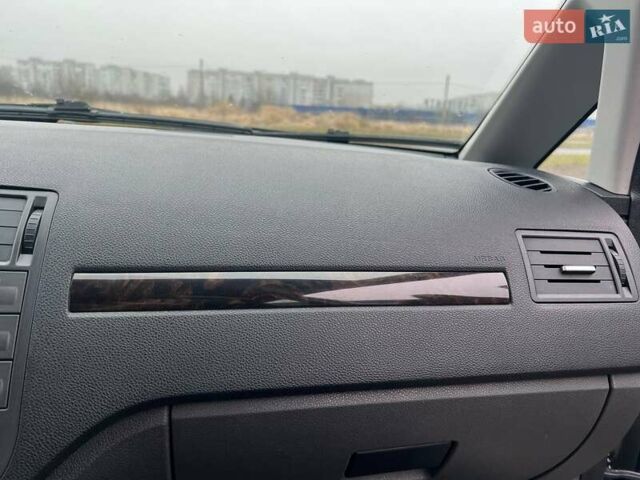 Сірий Форд Focus C-Max, об'ємом двигуна 1.8 л та пробігом 186 тис. км за 3900 $, фото 8 на Automoto.ua