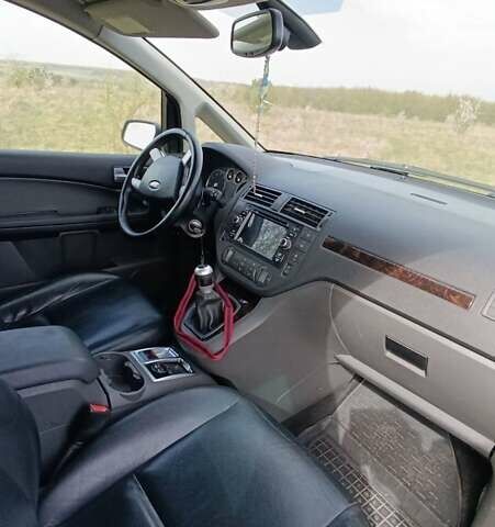 Серый Форд Focus C-Max, объемом двигателя 1.8 л и пробегом 184 тыс. км за 5000 $, фото 15 на Automoto.ua
