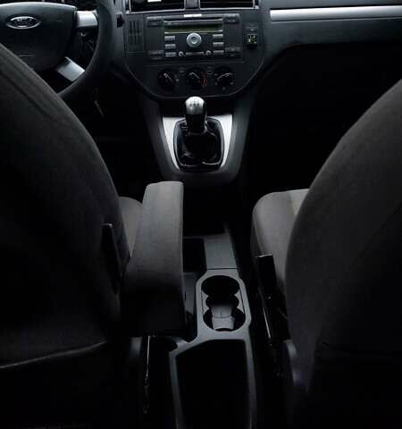 Сірий Форд Focus C-Max, об'ємом двигуна 1.8 л та пробігом 317 тис. км за 4400 $, фото 39 на Automoto.ua