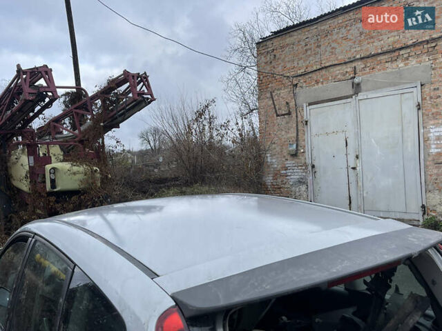 Серый Форд Focus C-Max, объемом двигателя 1.6 л и пробегом 150 тыс. км за 1550 $, фото 3 на Automoto.ua