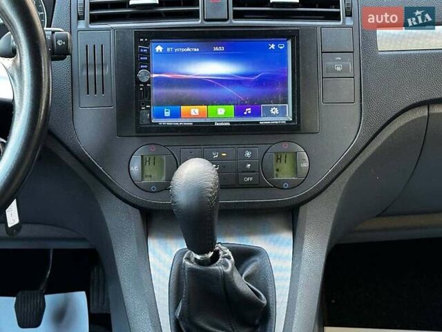 Серый Форд Focus C-Max, объемом двигателя 1.6 л и пробегом 223 тыс. км за 4790 $, фото 19 на Automoto.ua