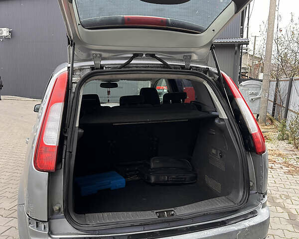 Сірий Форд Focus C-Max, об'ємом двигуна 1.8 л та пробігом 248 тис. км за 3500 $, фото 11 на Automoto.ua