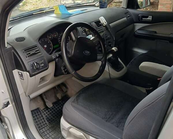 Сірий Форд Focus C-Max, об'ємом двигуна 1.6 л та пробігом 200 тис. км за 4100 $, фото 1 на Automoto.ua