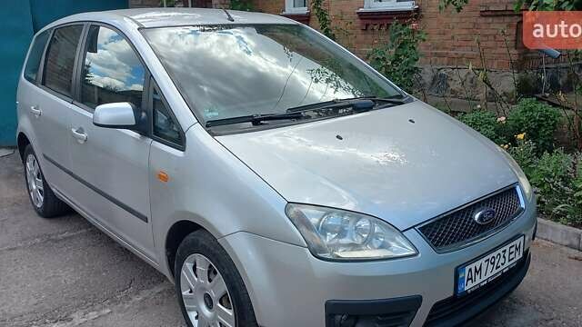 Серый Форд Focus C-Max, объемом двигателя 1.6 л и пробегом 172 тыс. км за 4888 $, фото 1 на Automoto.ua