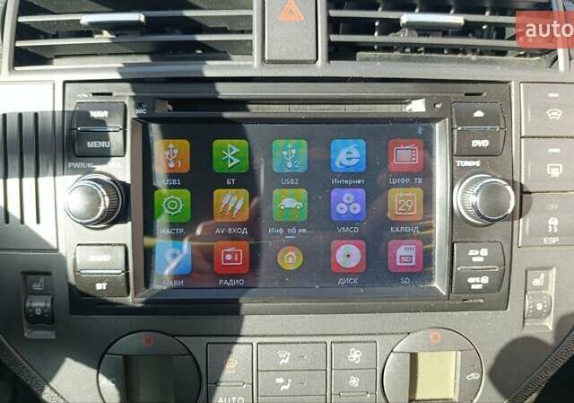 Серый Форд Focus C-Max, объемом двигателя 1.8 л и пробегом 184 тыс. км за 5000 $, фото 5 на Automoto.ua